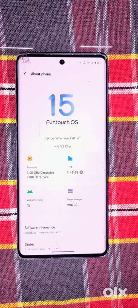 Vivo x90...8+8-256...vivi V2 chip,demensity 9200 processor