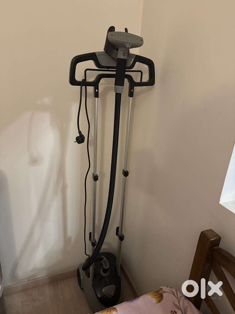 Profesional garment steamer