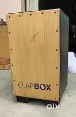 Clapbox Cajon CB11 -Black, Oak  for music lovers to learn drum