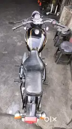 Bullet old standard 350 Dehradun number pepar passing 2029 tak he gadi