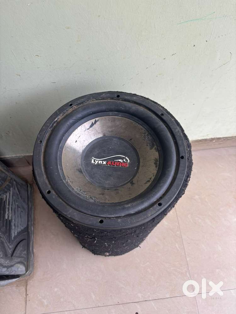 Basstube in good condition