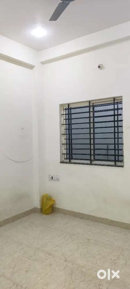 Bachelors and family both are allowed