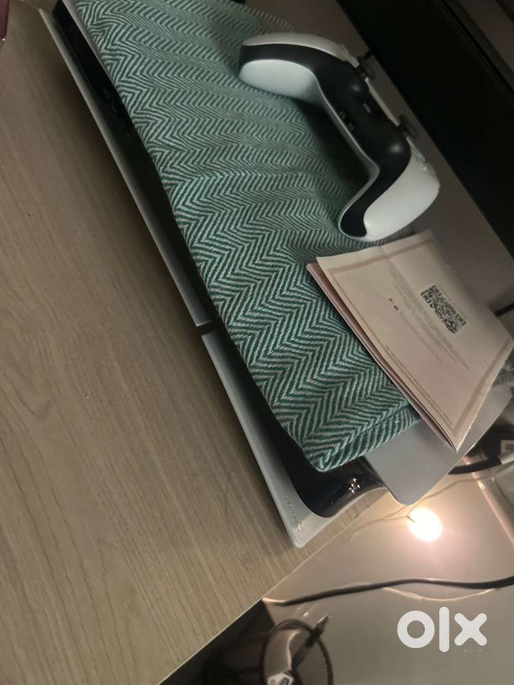 PS5 Slim Digital
