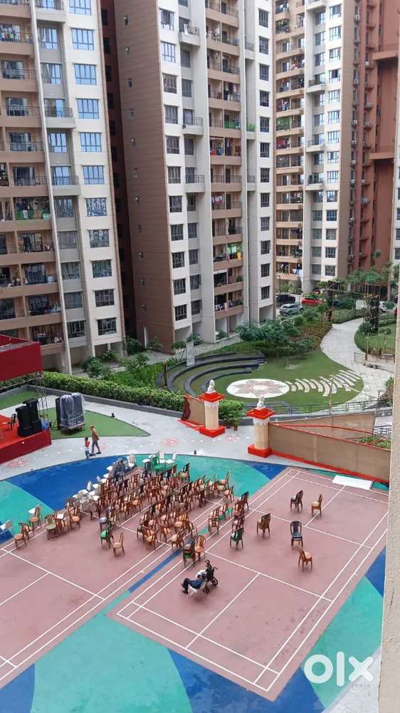 Semifinished flat for rent at Rajarhat siddha happy villey