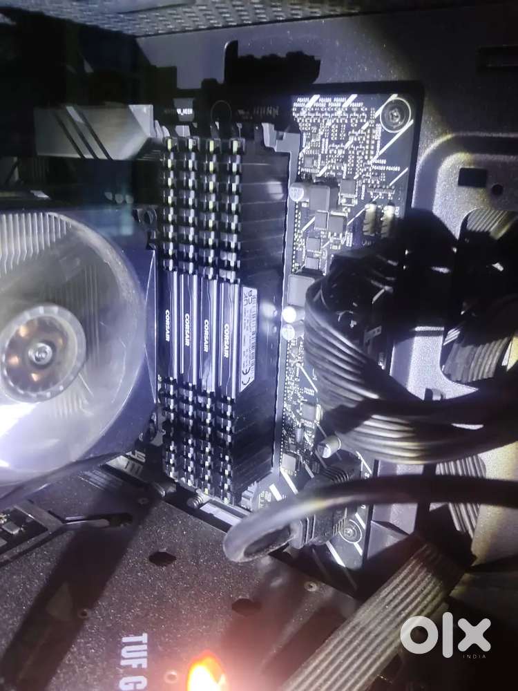 Corsair vengence DDR4 16gb*2sticks=32gb ram