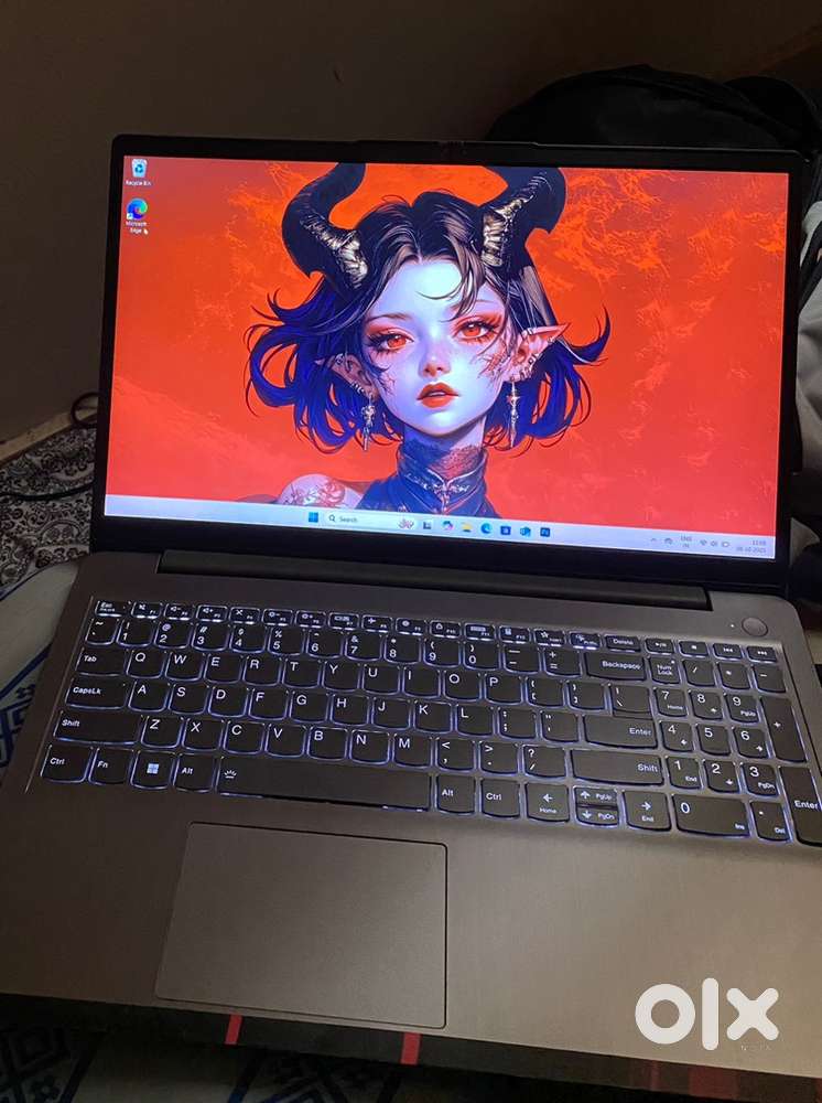Lenovo Slim 3 i5 11th gen laptop in new condition