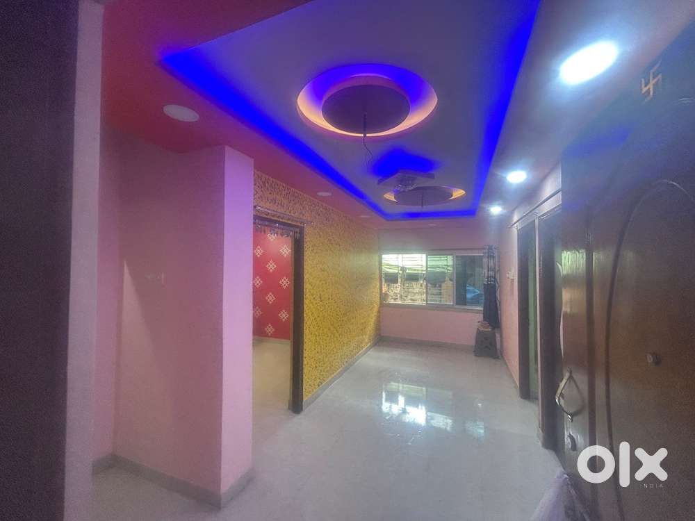 Flat for rent available