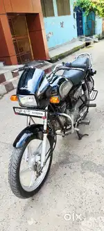 Splendor plus bs6 first onwer new showroom condition 5year insurance