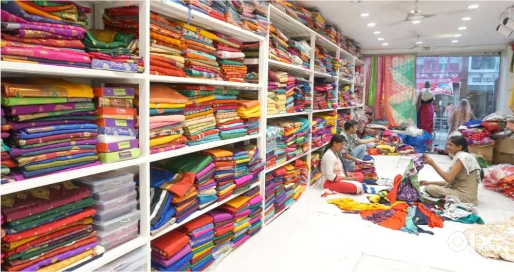 IMMEDIATE NEED @ CLOTHES SHOWROOM IN 12TH PASSED CANDIDATES..