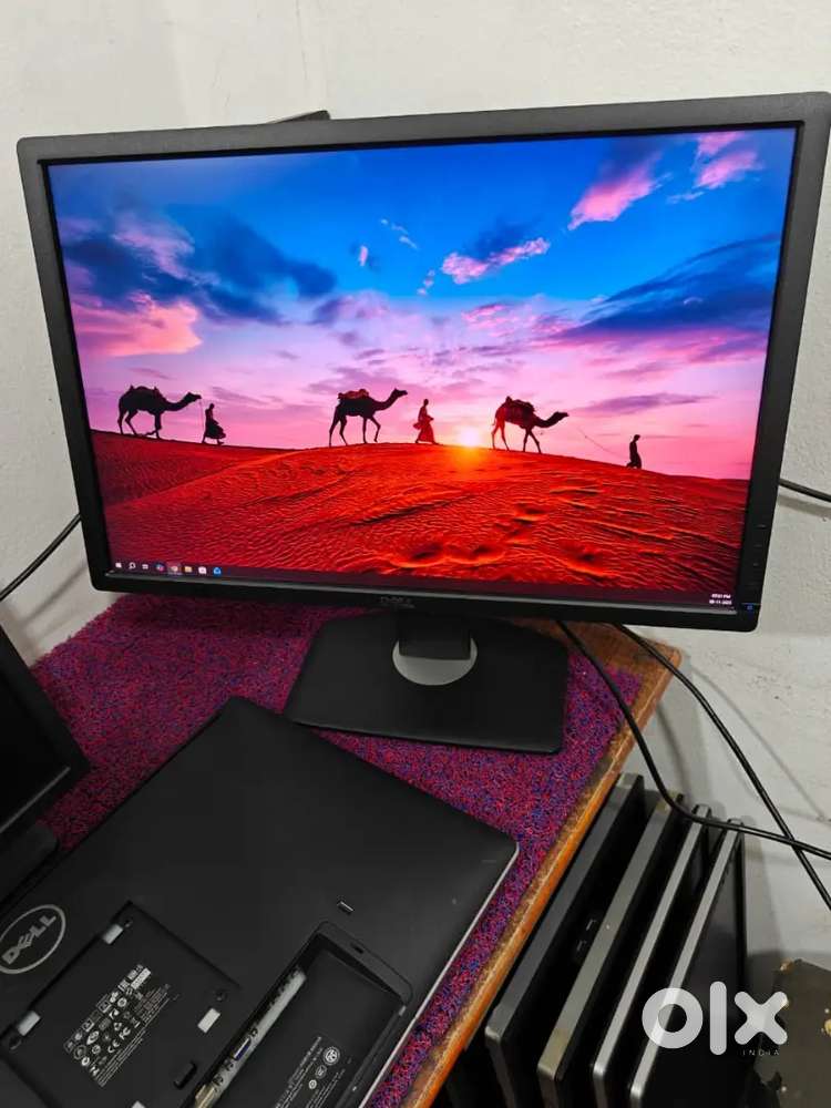 WOW OFFER DELL 24 INC LCD WIDE FLAT PANEL MONITOR WITH POWER CABLE
