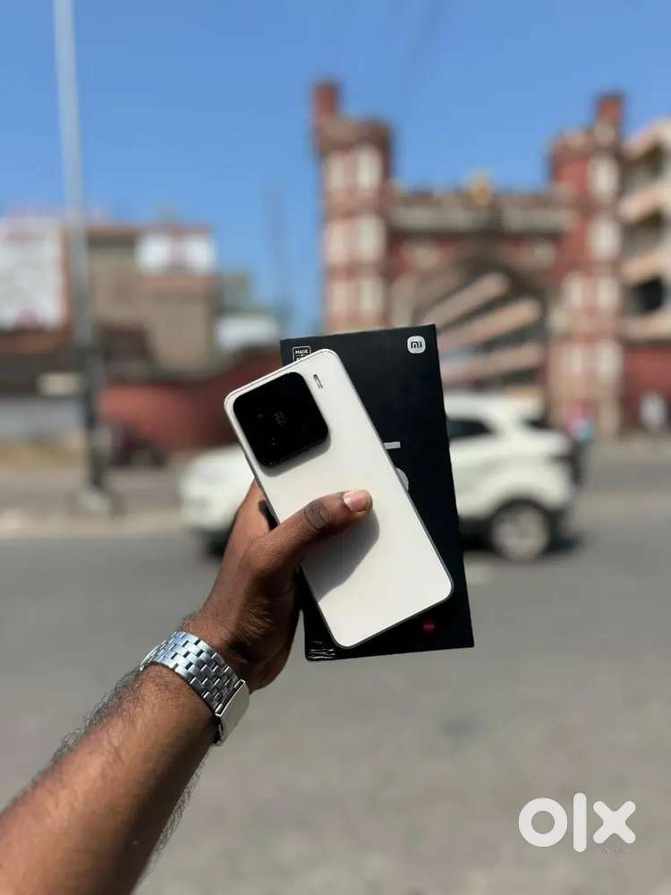 XIAOMI 15 12 GB / 512 GB WHITE