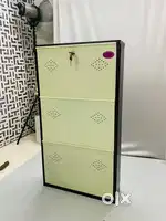 Metal shoes rack