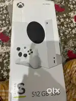 X box S series gaming console
