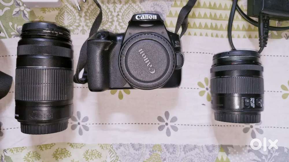200d Mark 2 Selling Best condition with 2 lens