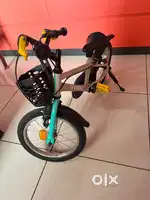 BTWIN Cycle For 4-7 years gently used