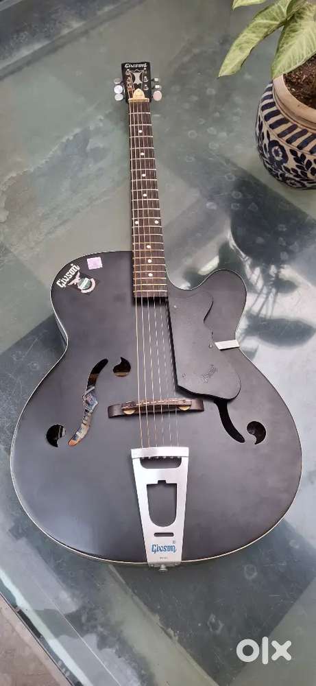 Givson Acoustic Guitar Matte Black  Sleek Body Design  Stylish Look