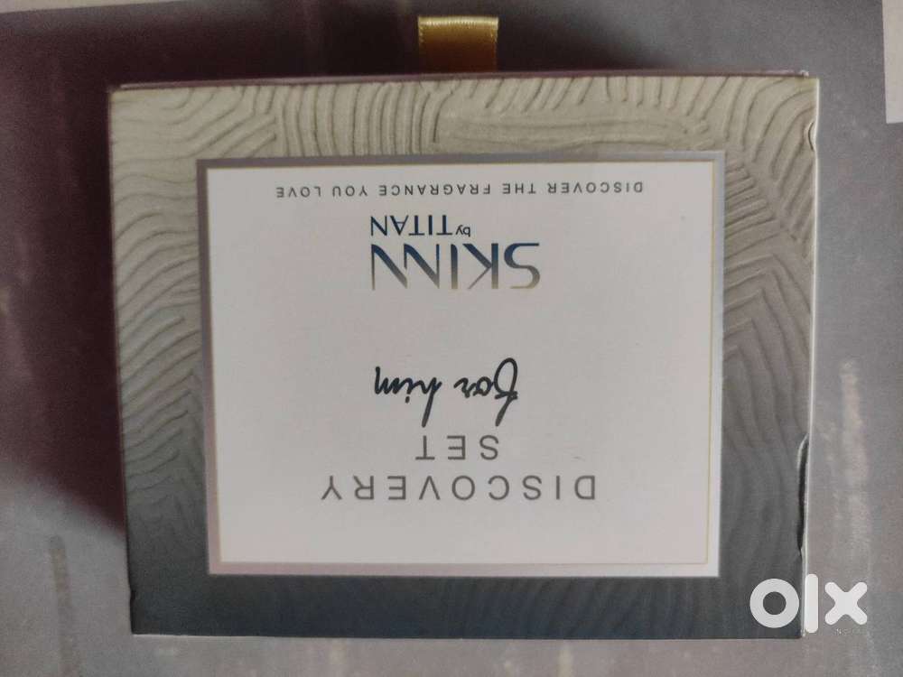 Skinn by Titan perfume gift set