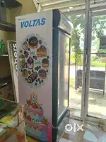 Cold drink display freez