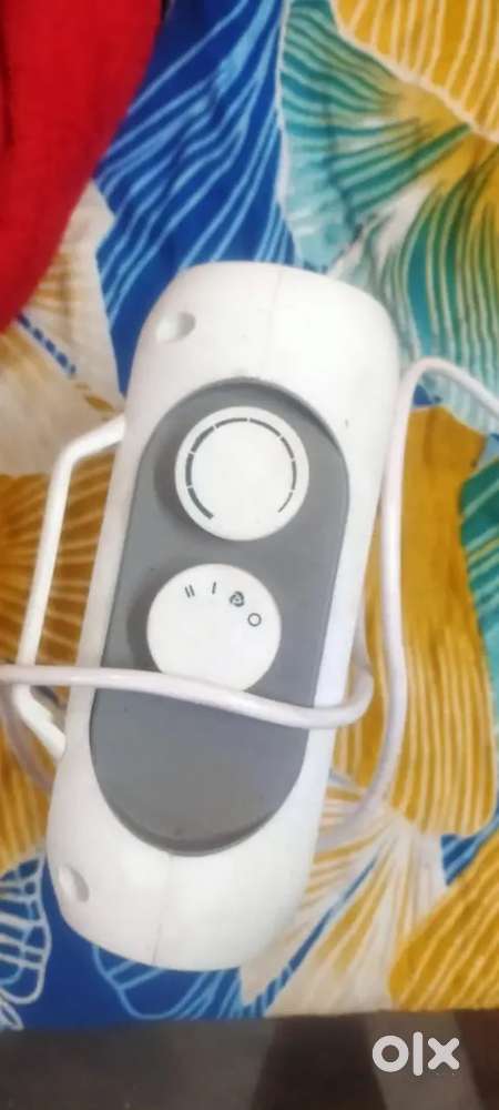 Electric room heater