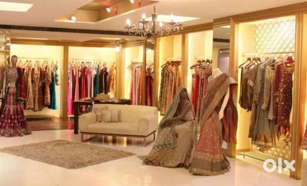 REQUIREMENT IN  LEHENGA  SHOWROOM IN KANPUR LOCATION!!