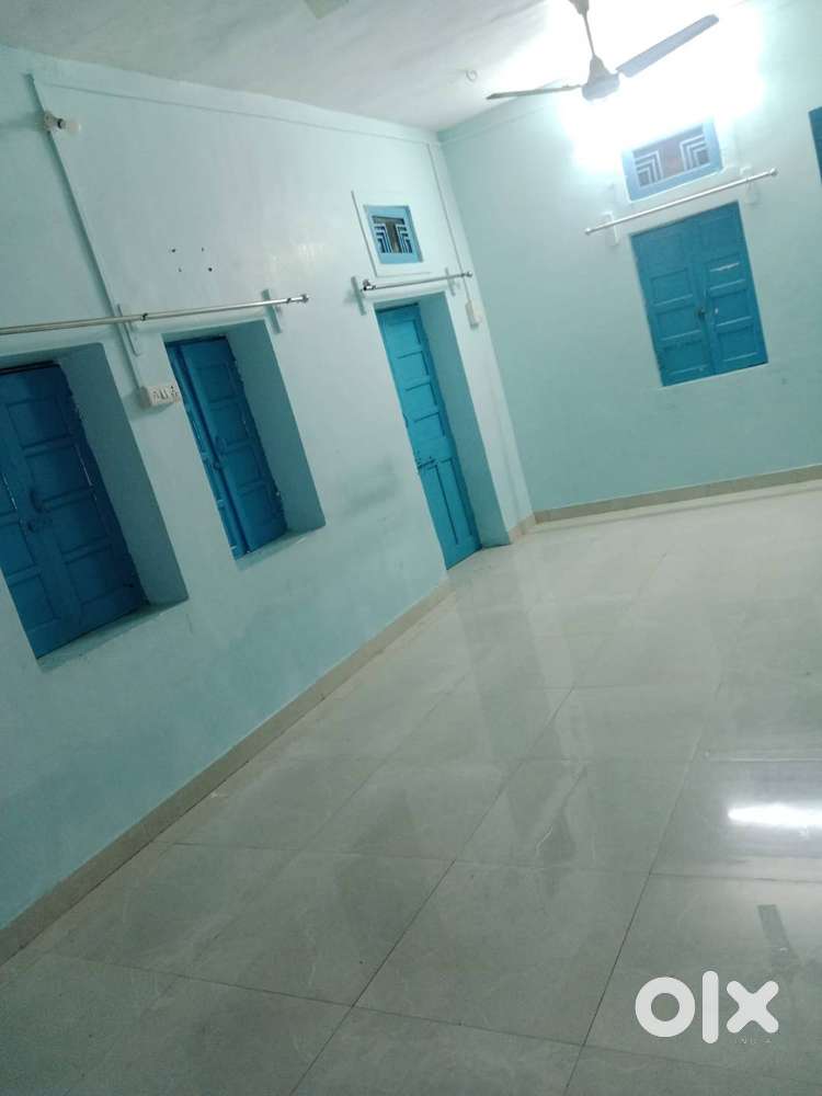 35x50 home fully furnished no need to paint etc