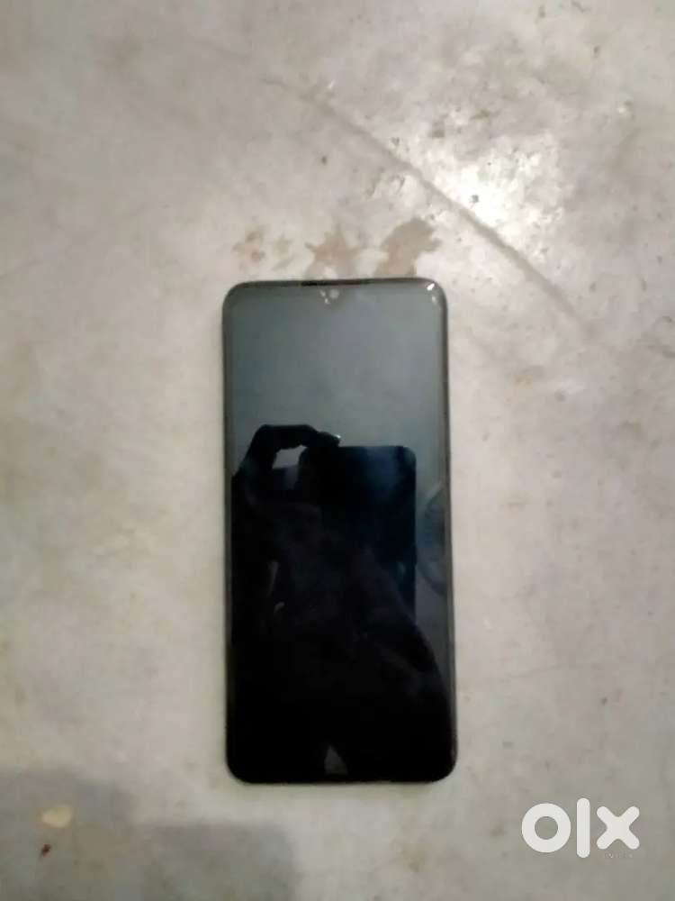 OPPO F15. 8/128