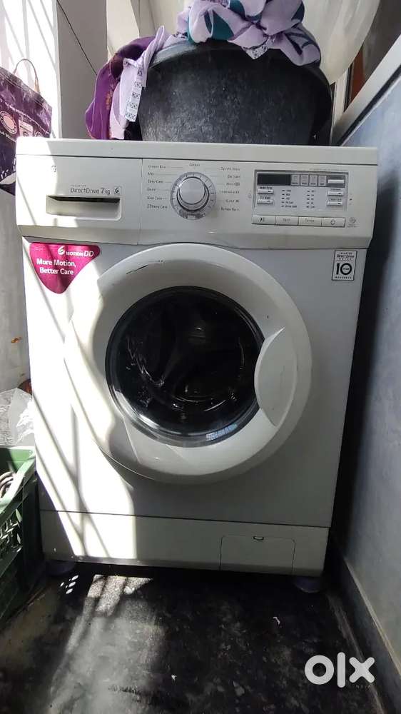 LG WASHING MACHINE FRONT LOAD