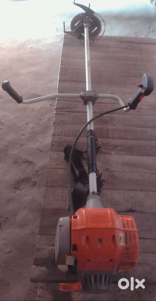 Balwan brush cutter machine