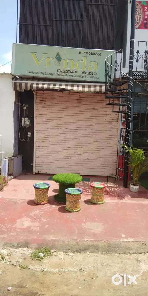 Shop available on rent on main road near d Mart malviya nagar