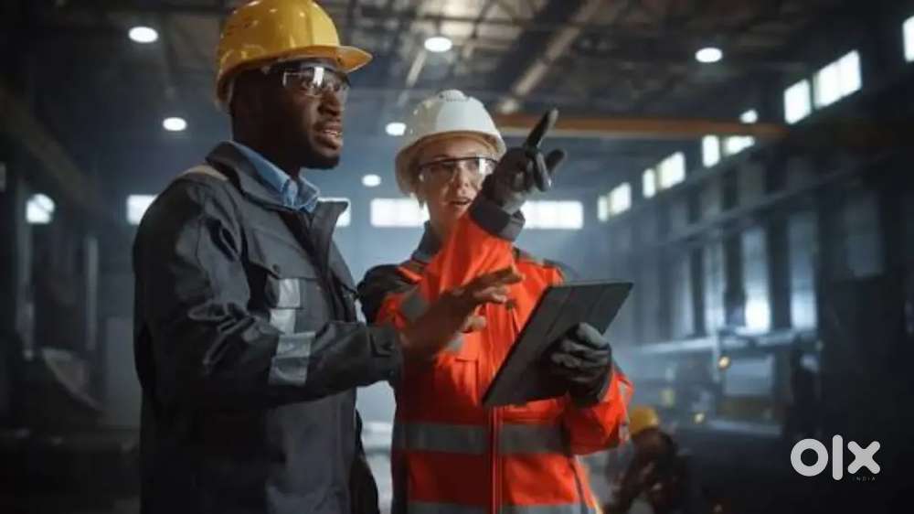 Logistics department railway third-party running train supervisor