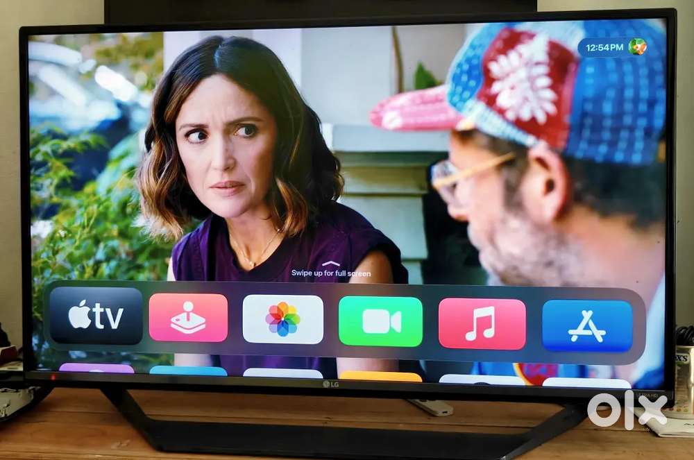 LG 4K Ultra HD Premium with original remote