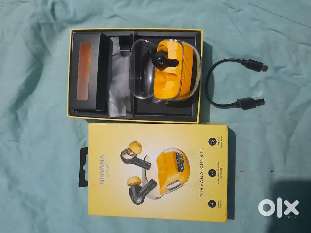 Single earbud & case Boat Nirvana Crystel New Launch earbud