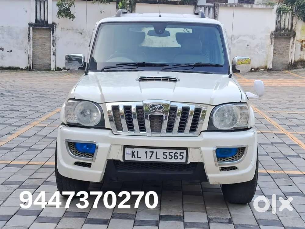 Mahindra scorpio vlx bsiv