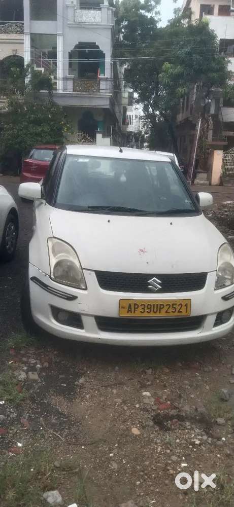Maruti Suzuki Swift 2009 Diesel 210000 Km Driven