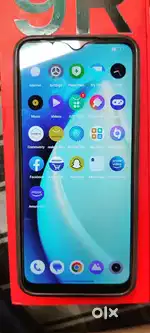Realme C25S 4.   128 with charger