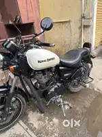 BIKE IN GOOD CONDITION THE HEART OF ENGINE IS VERY GOOD