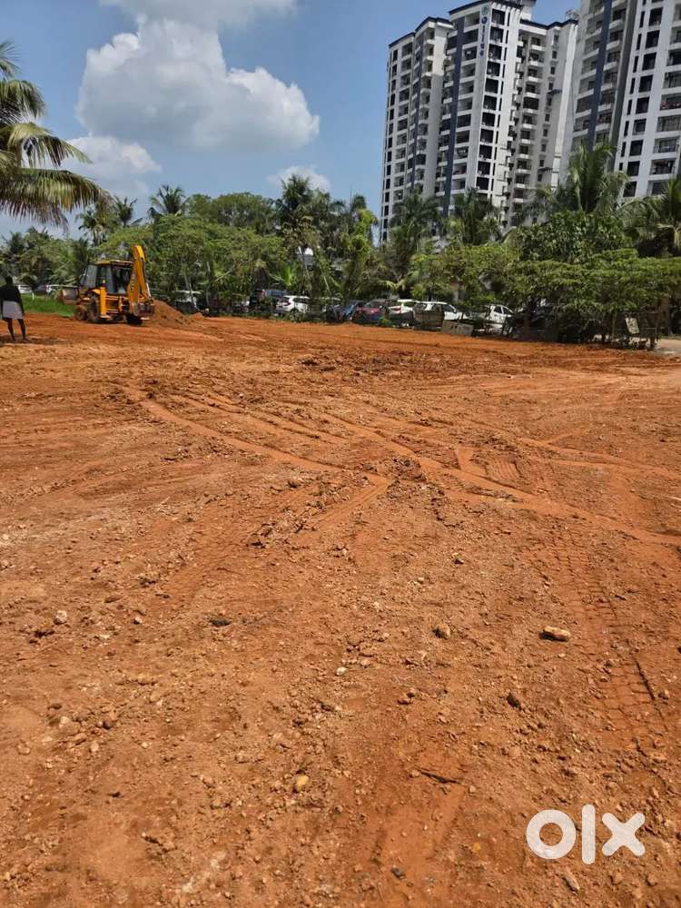 4 acre land for sale near Kakkanad