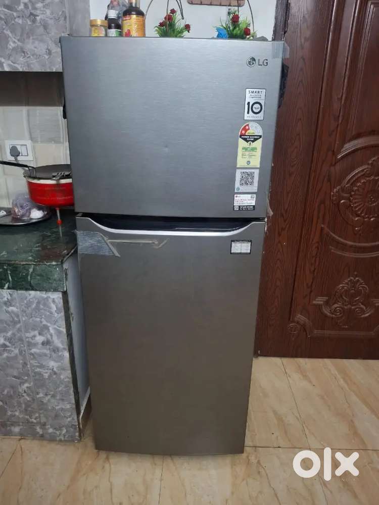 LG DOUBLE DOOR FRIDGE