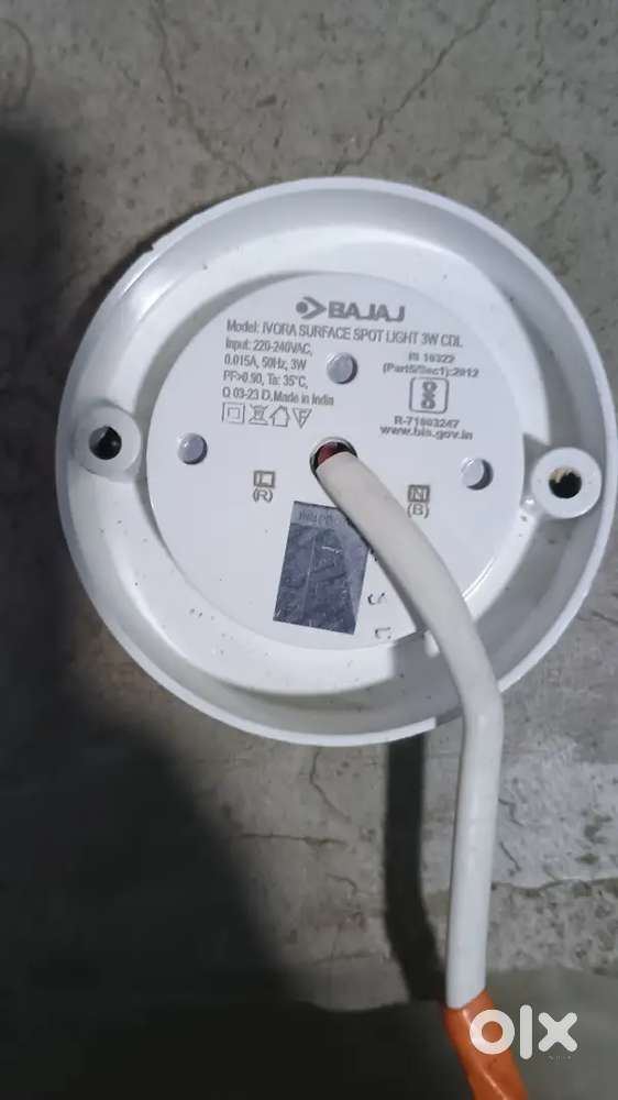 Bajaj Surface spot light Led 3W Library office use