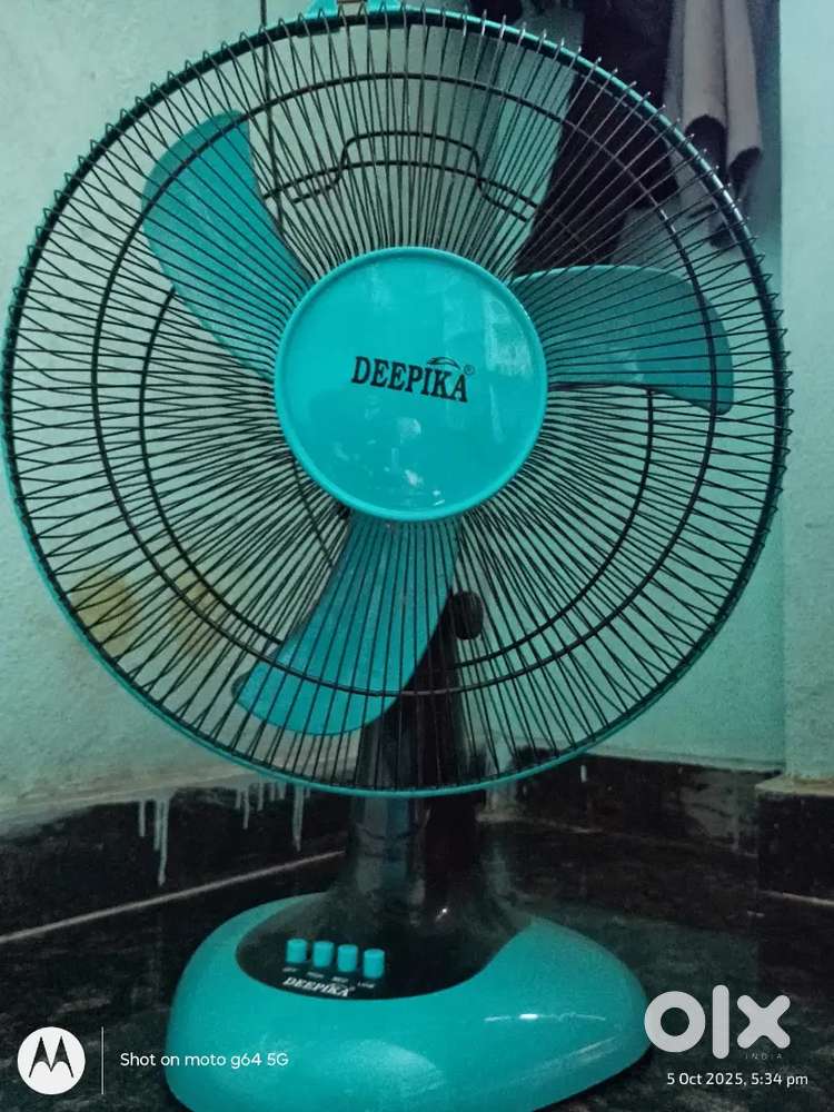 Table fan..