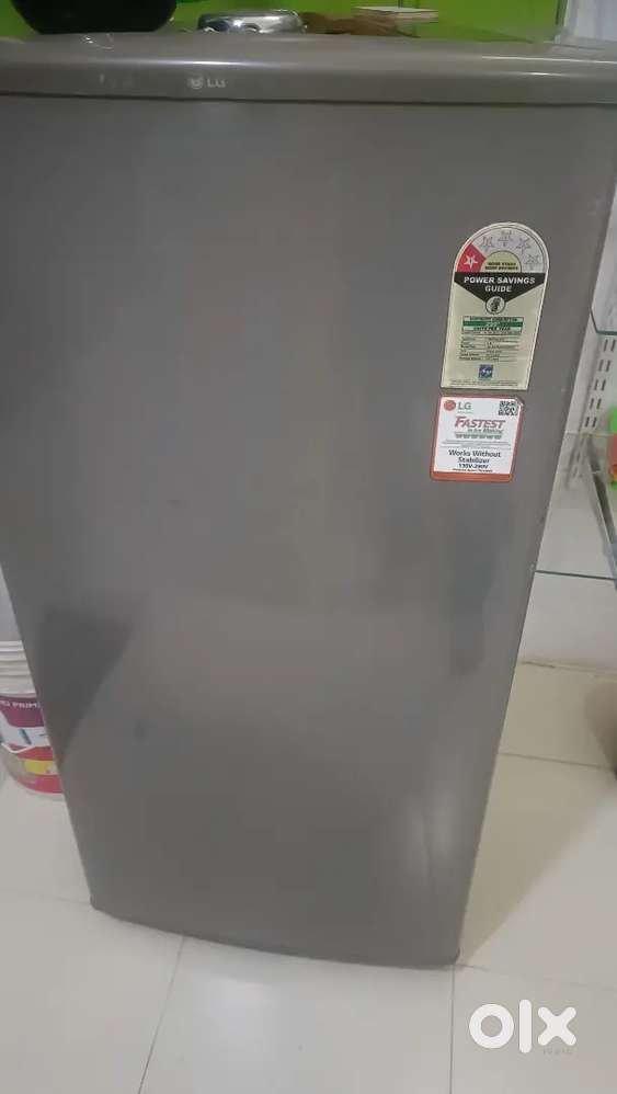 VERY GOOD CONDITION 2017 LG GREY COLOUR