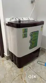 Croma Semi Automatic washing machine