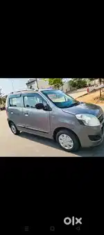 Maruti Suzuki Wagon R 2017 Petrol 30000 Km Driven showroom maintenace
