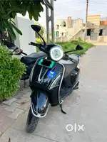 Bajaj chetak, december 2023 model, model no: 2443