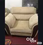 3+1+1 Sofa set in excellent condition