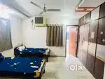 kiraye se room boys pg available hai genda circle,alkapuri