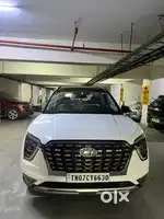 Hyundai Alcazar 2021 Signature top model Petrol Well Maintained