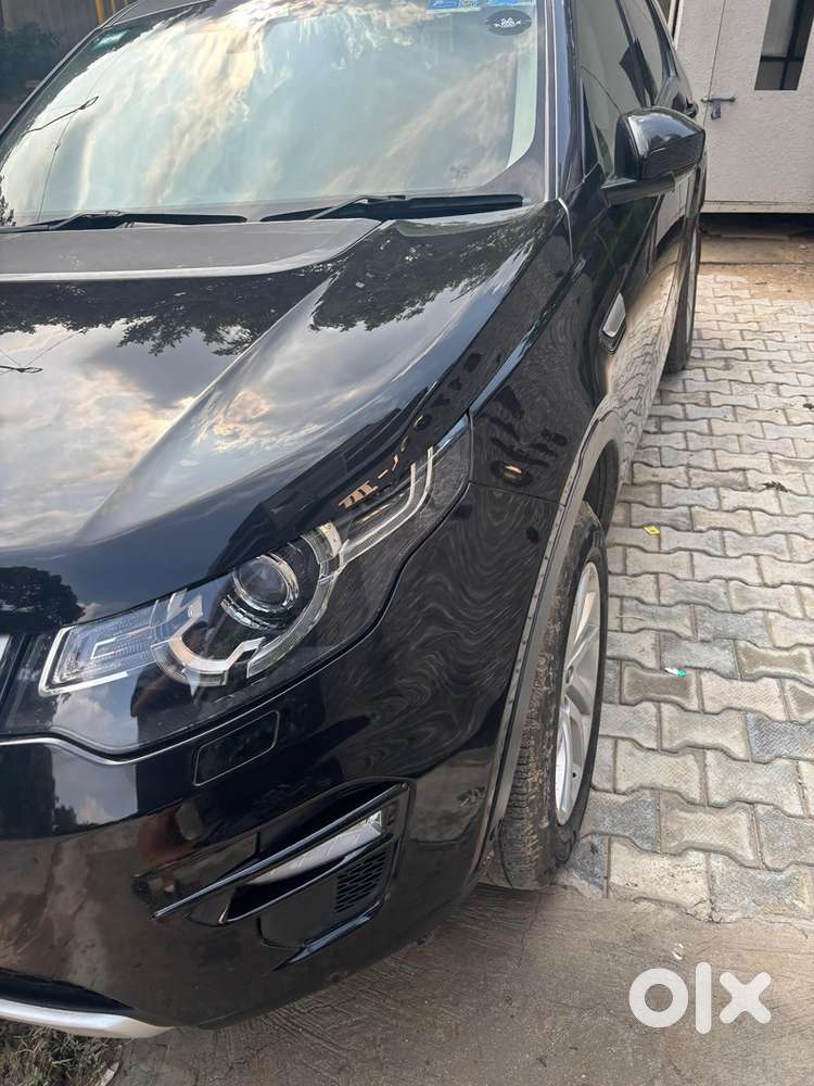 Land Rover Discovery Sport 2018 MINT Condition - Owner moving abroad