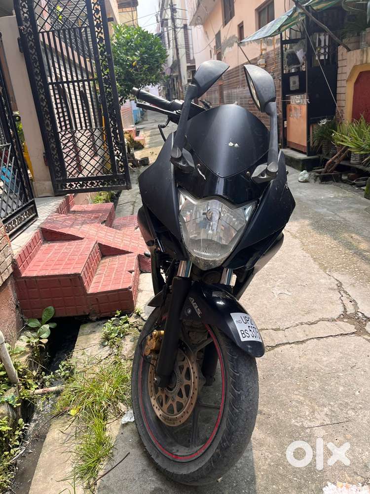 Suzuki gixxer sf