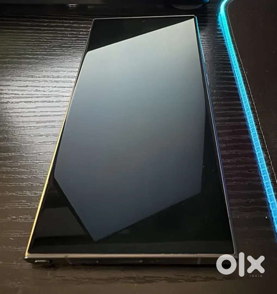 Samsung galaxy S24 Ultra 12gb ram 256gb rom emi also available